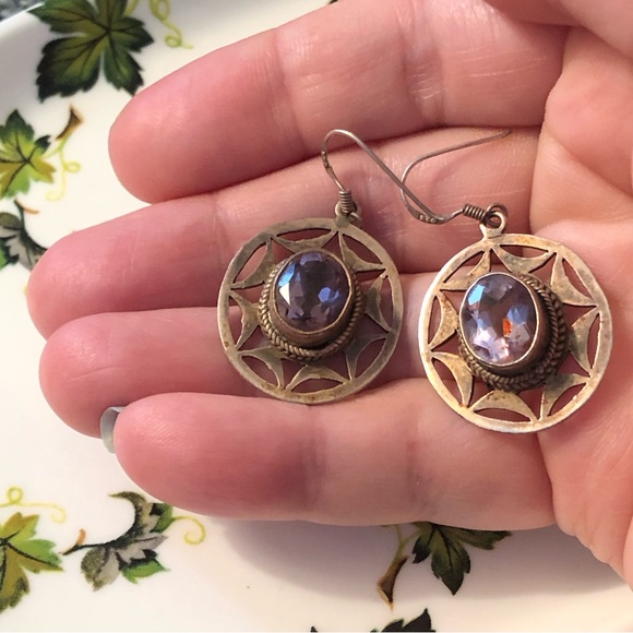 💥💥FINAL PRICE💥💥Vtg stamped 925 sterling silver dangle earrings faceted amethysts - Picture 9 of 9